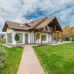 Luxury real estate outlook: Where prices are holding