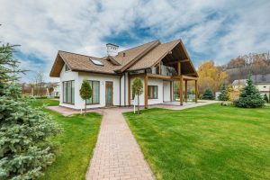 Luxury real estate outlook: Where prices are holding