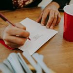 Online stylists replace traditional personal shoppers