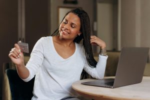 Virtual try-on technology improves at-home shopping accuracy