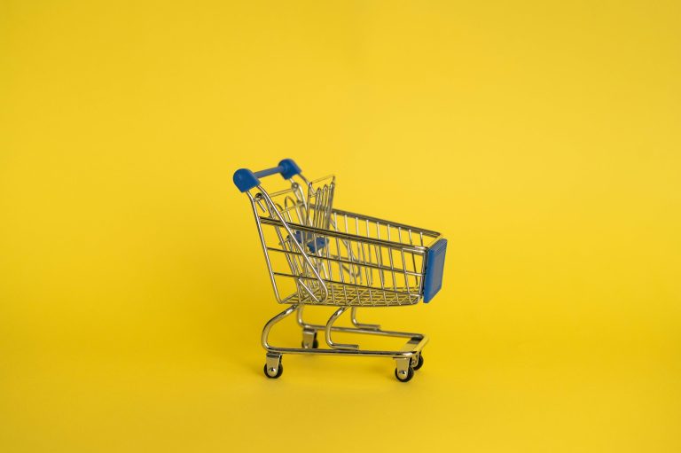 Next-Level Shopping: Augmented Reality in Retail